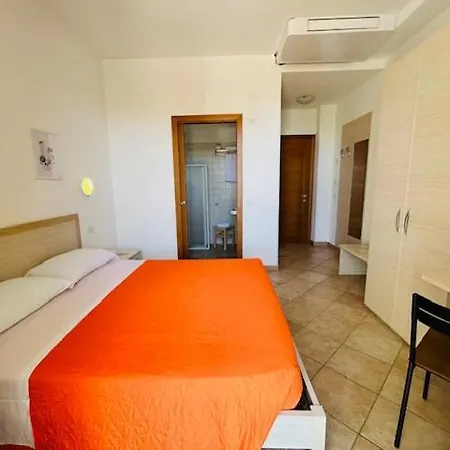 Hotel Aurora 3*